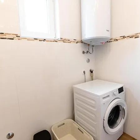 Beachfront Reiterer V3 With Jacuzzi 30 Meters From The - Crowonder Luxury Rent * Privlaka (Zadar)