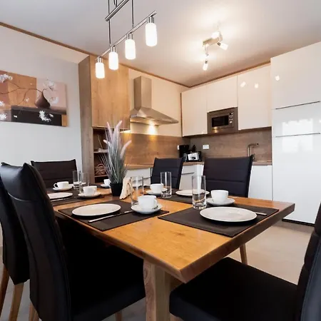 Beachfront Reiterer V3 With Jacuzzi 30 Meters From The - Crowonder Luxury Rent *