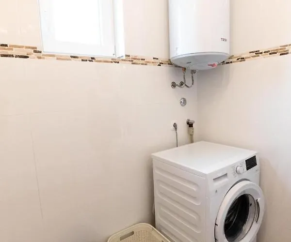 Beachfront Reiterer V3 With Jacuzzi 30 Meters From The - Crowonder Luxury Rent * Privlaka (Zadar)