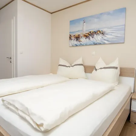 Beachfront Reiterer V3 With Jacuzzi 30 Meters From The - Crowonder Luxury Rent Villa