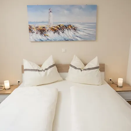 Beachfront Reiterer V3 With Jacuzzi 30 Meters From The - Crowonder Luxury Rent