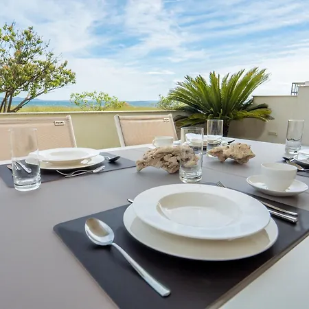 Beachfront Reiterer V3 With Jacuzzi 30 Meters From The - Crowonder Luxury Rent * Privlaka (Zadar)