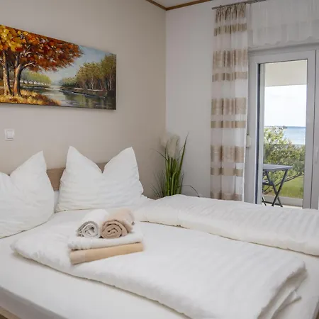 Beachfront Reiterer V3 With Jacuzzi 30 Meters From The - Crowonder Luxury Rent Villa *