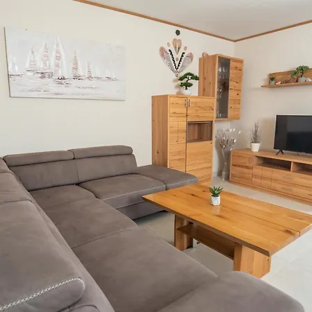 Villa Beachfront Reiterer V3 With Jacuzzi 30 Meters From The - Crowonder Luxury Rent